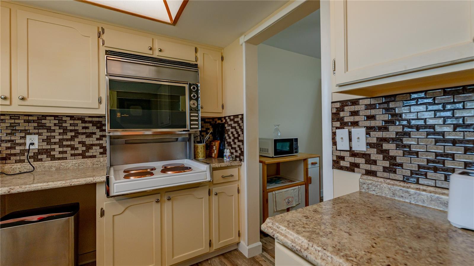 5020 BRITTANY DR S #125 — photo 15