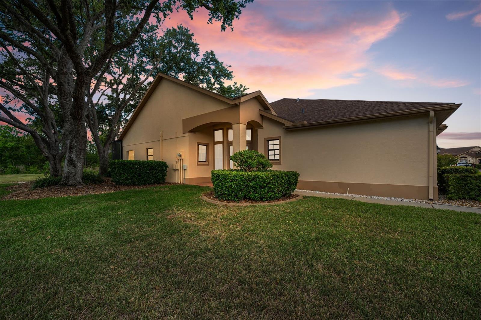 9307 PALM HAVEN CT — photo 2