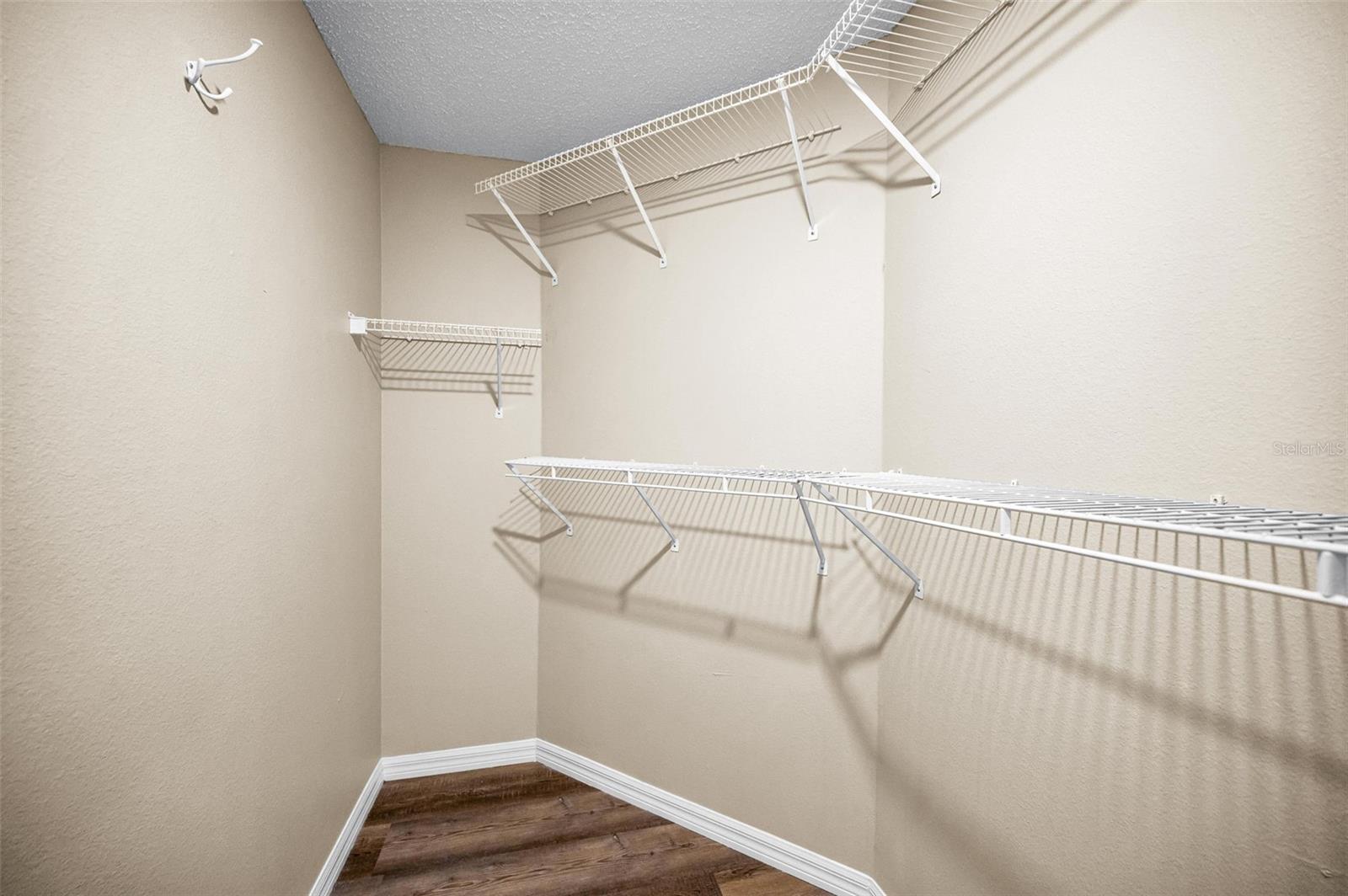 9307 PALM HAVEN CT — photo 18
