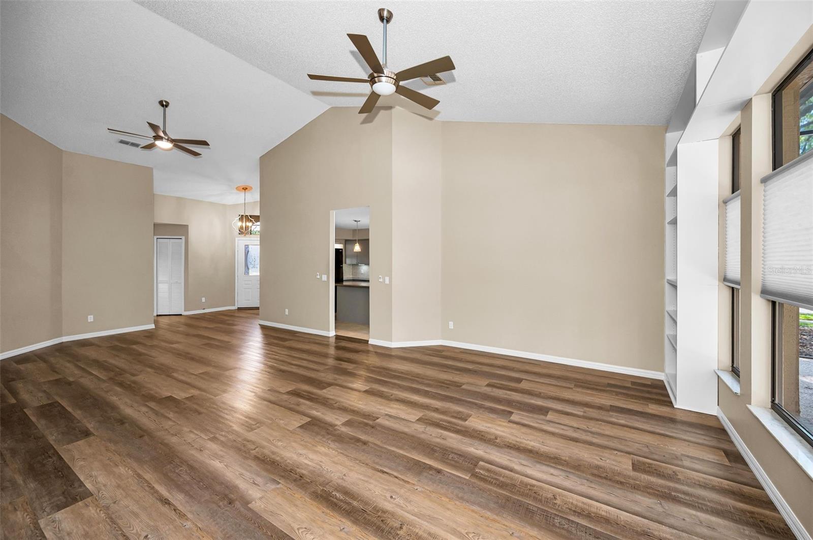 9307 PALM HAVEN CT — photo 9