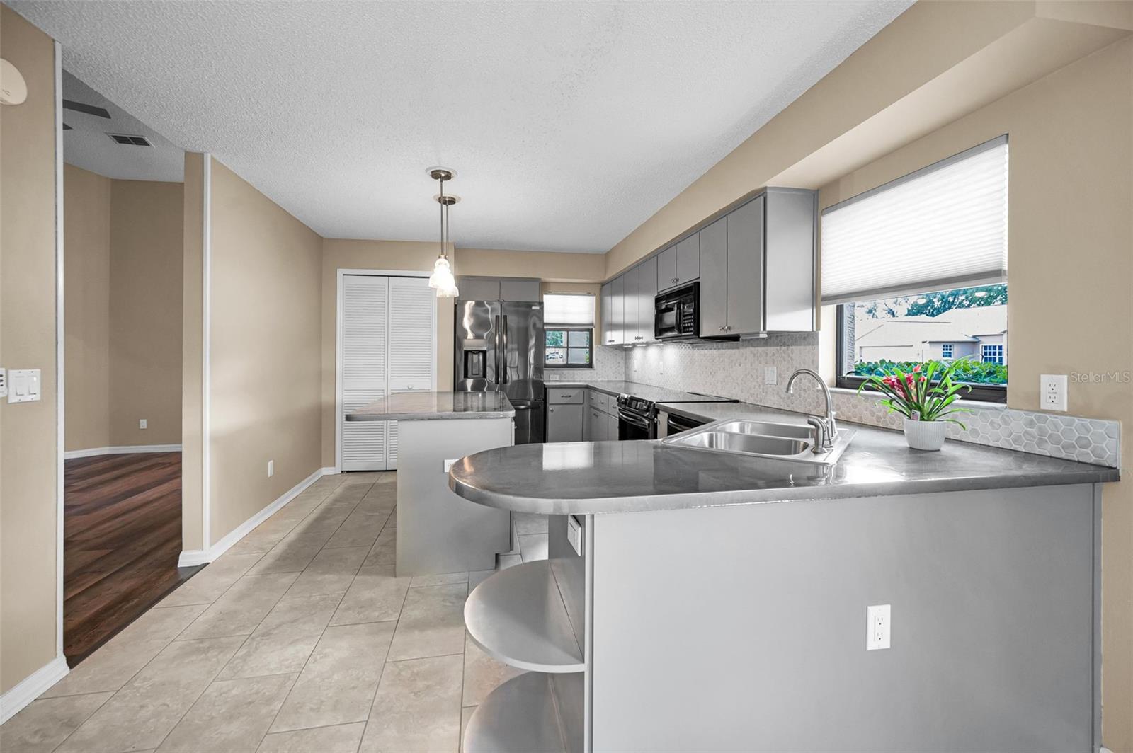 9307 PALM HAVEN CT — photo 10