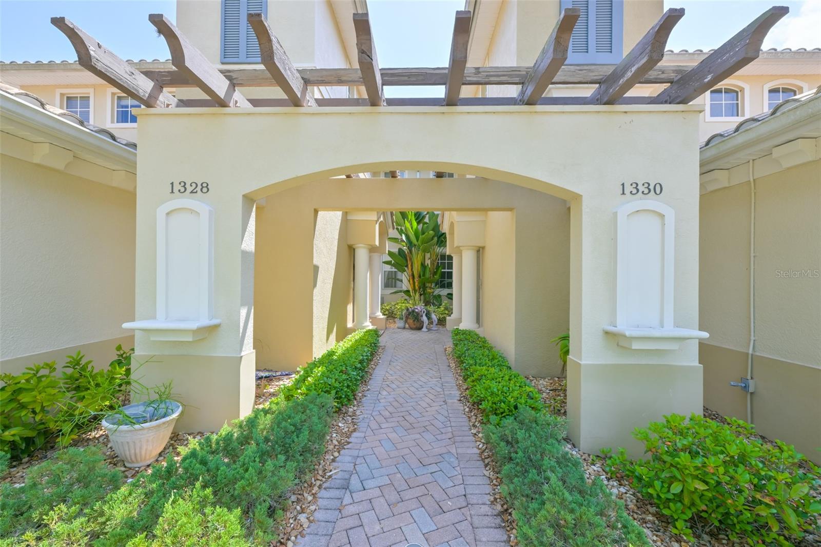 1330 EMERALD DUNES DR — photo 2