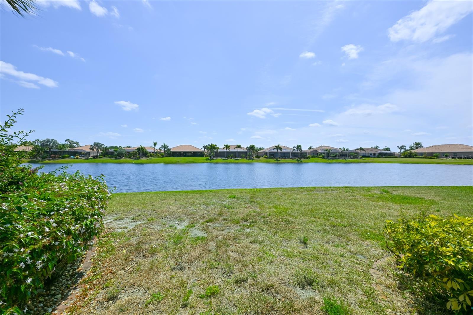 1330 EMERALD DUNES DR — photo 36