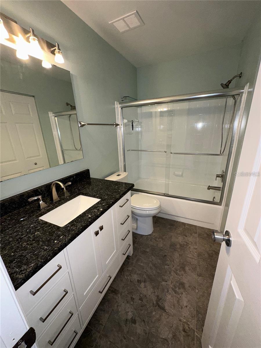 2400 FEATHER SOUND DR #1435 — photo 16