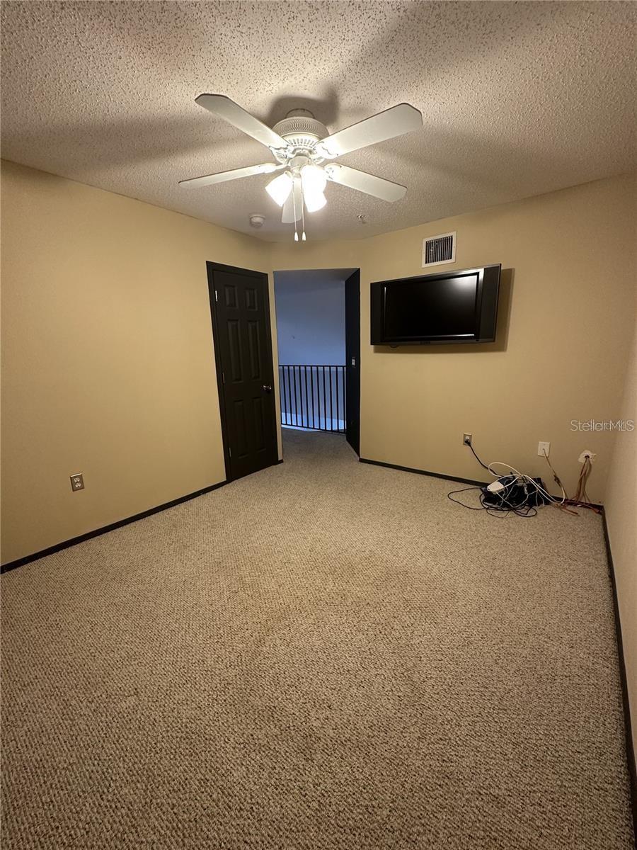2400 FEATHER SOUND DR #1435 — photo 28