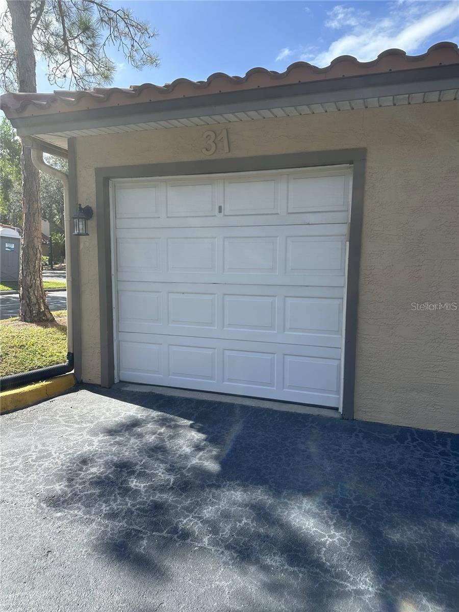 2400 FEATHER SOUND DR #1435 — photo 31