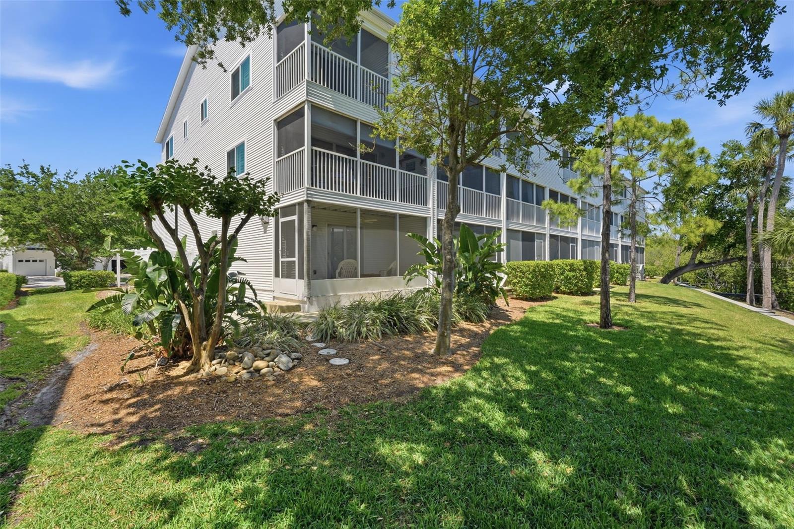 14837 SEMINOLE TRL — photo 38