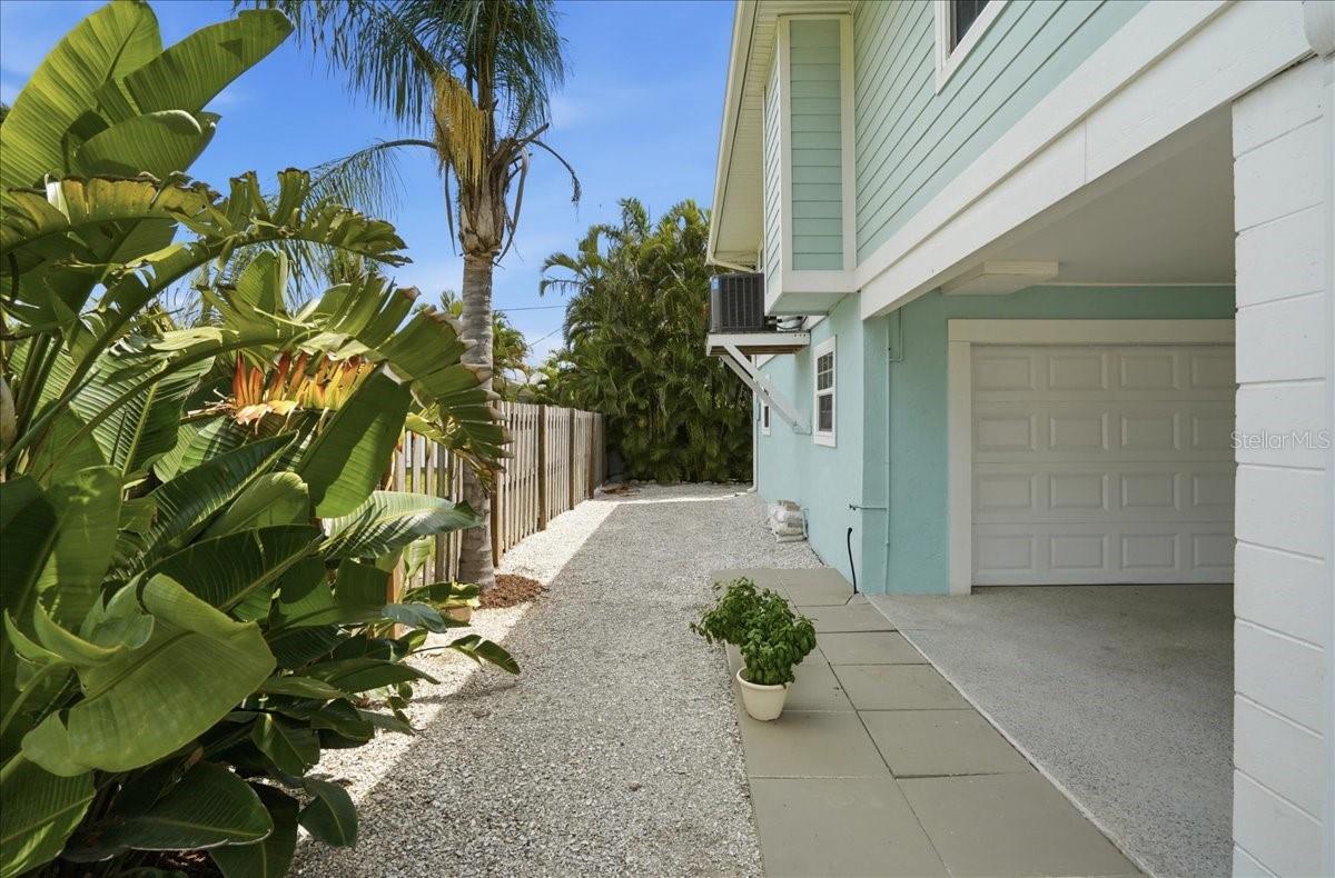 2811 GULF DR — photo 39