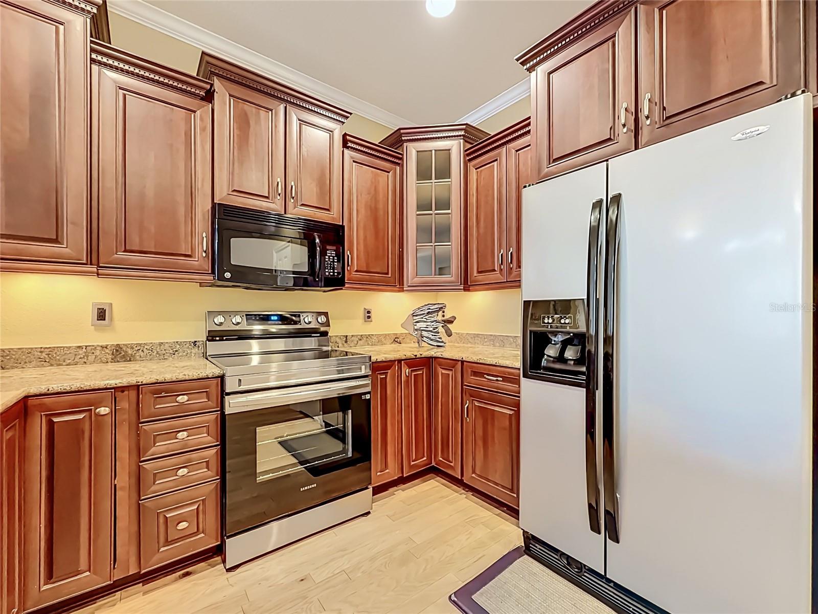1027 ORCA CT — photo 5