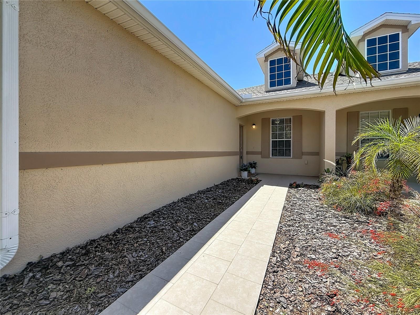 1027 ORCA CT — photo 2