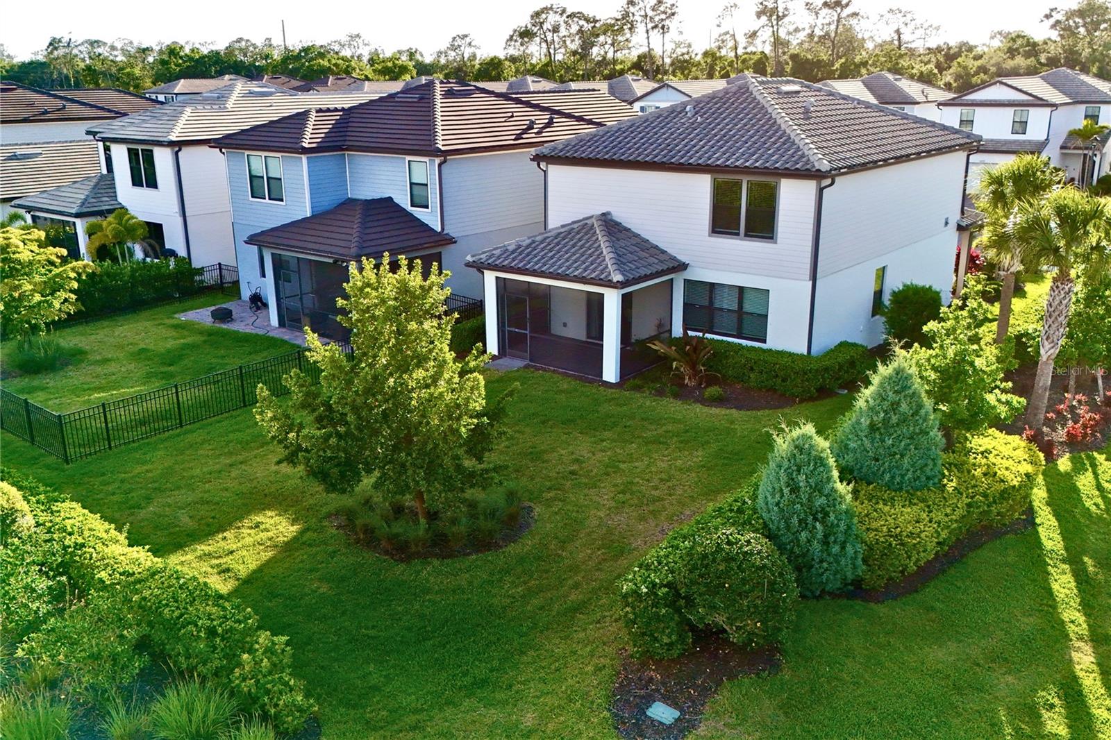 6111 BLUESTAR CT — photo 9