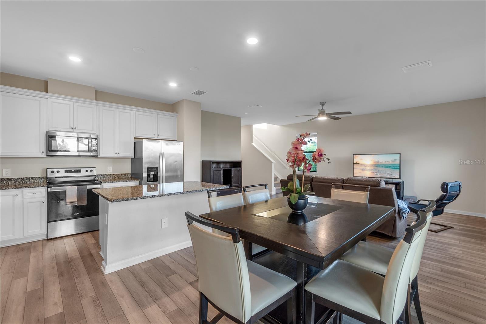 6111 BLUESTAR CT — photo 35