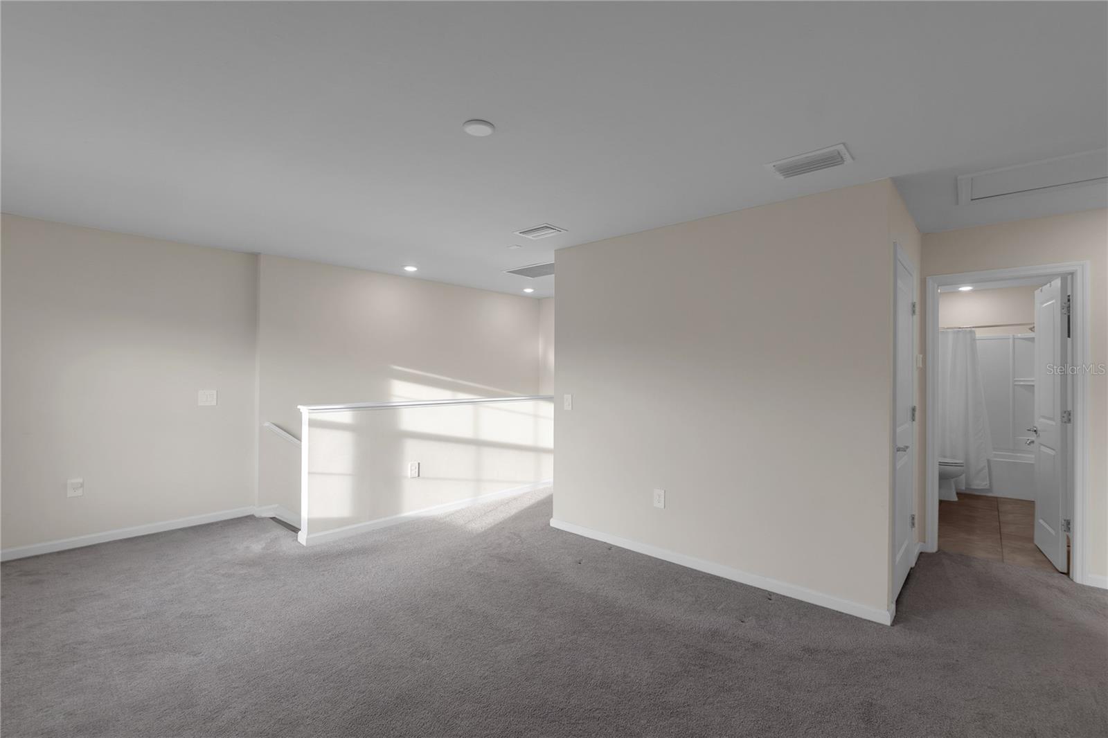 6111 BLUESTAR CT — photo 38