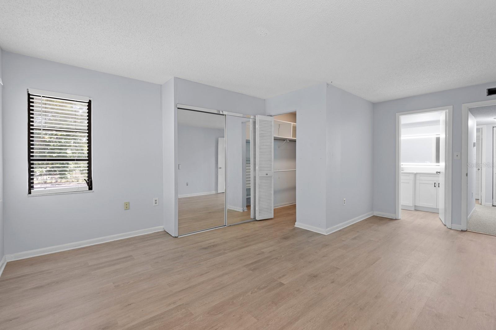 2650 COUNTRYSIDE BLVD #B307 — photo 20