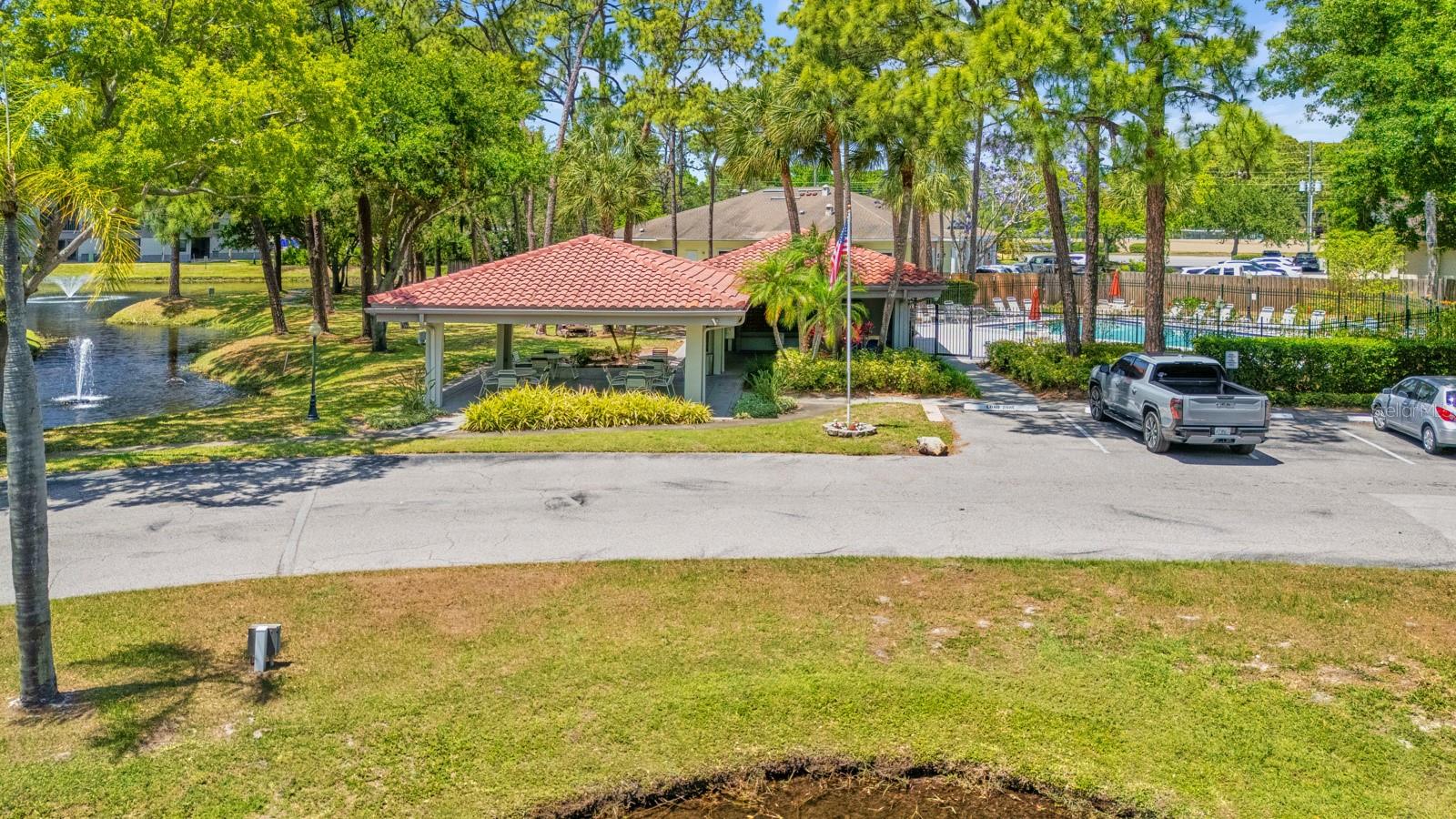 2650 COUNTRYSIDE BLVD #B307 — photo 32