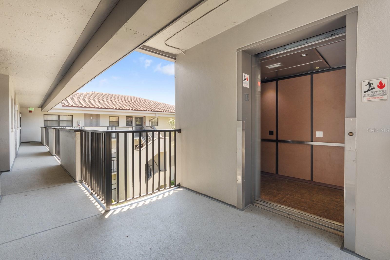 2650 COUNTRYSIDE BLVD #B307 — photo 30