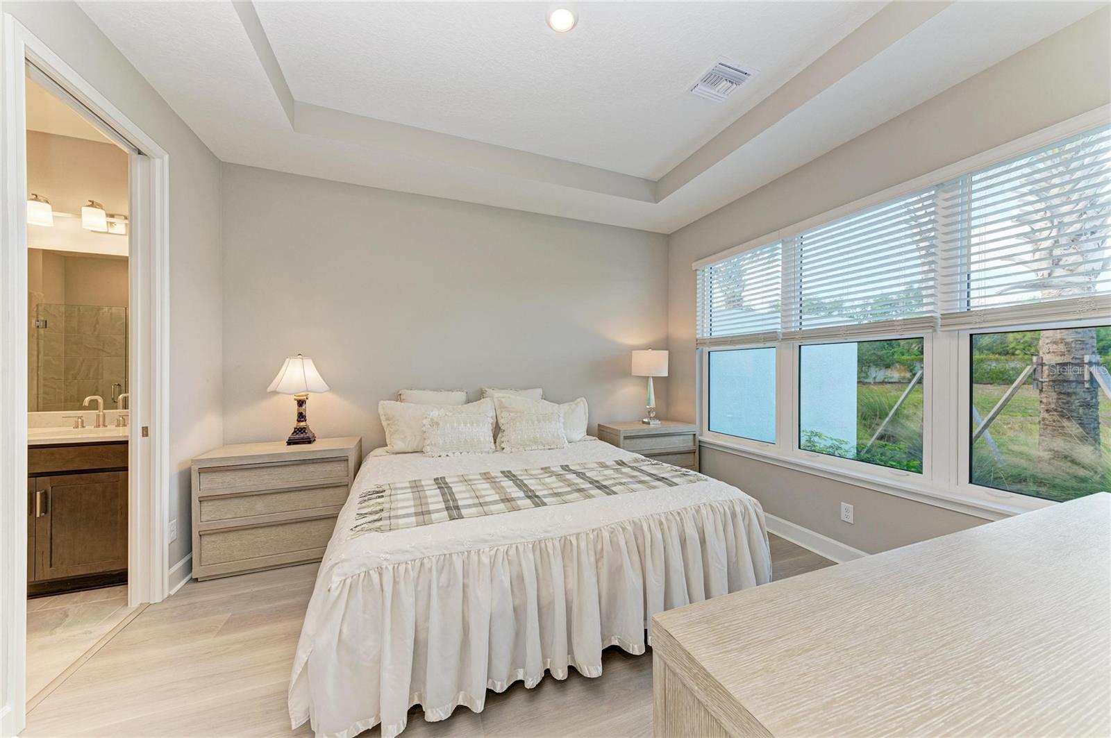 6017 MESA GLN — photo 31