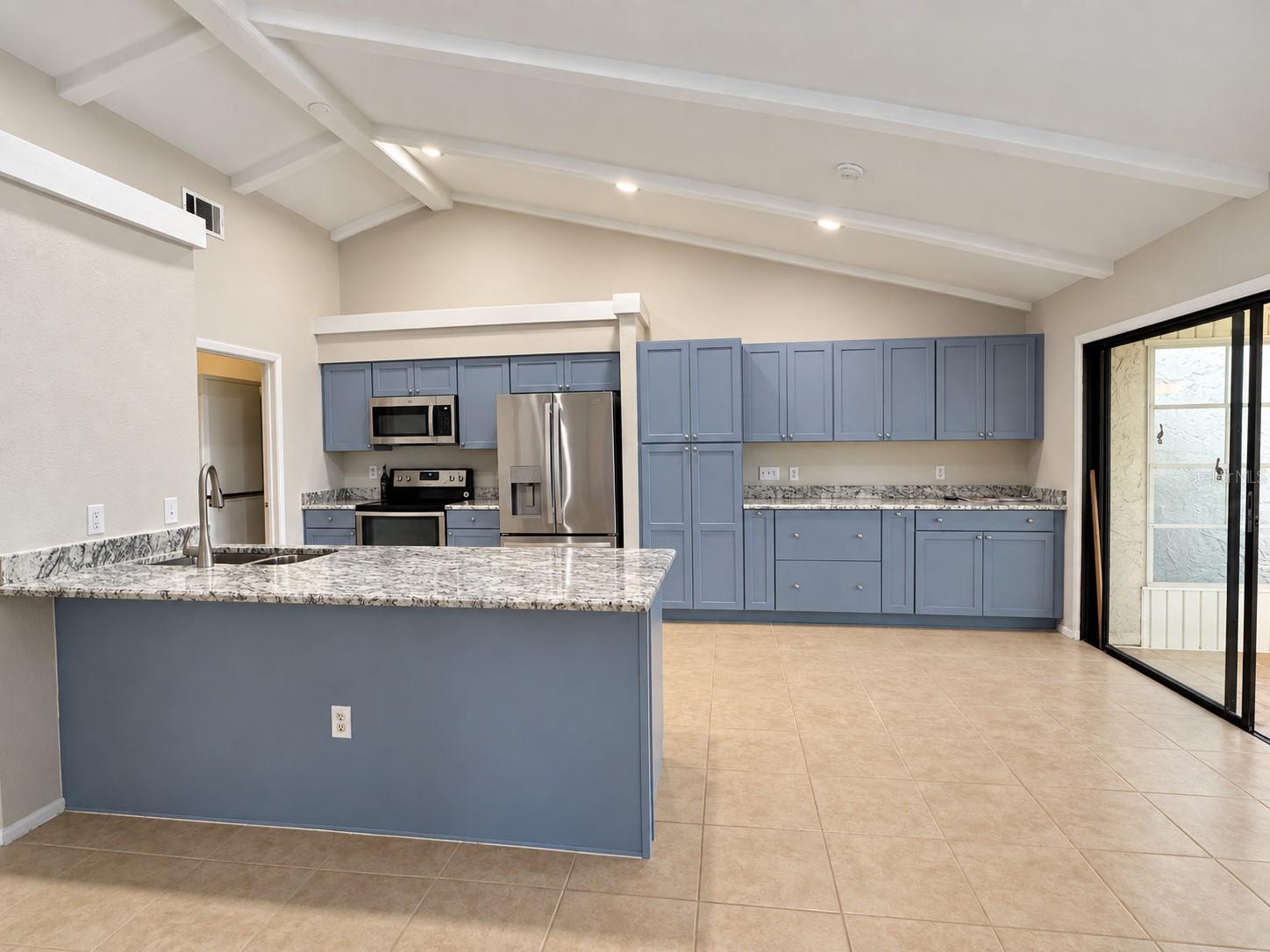 5401 BRASSY LOOP — photo 19