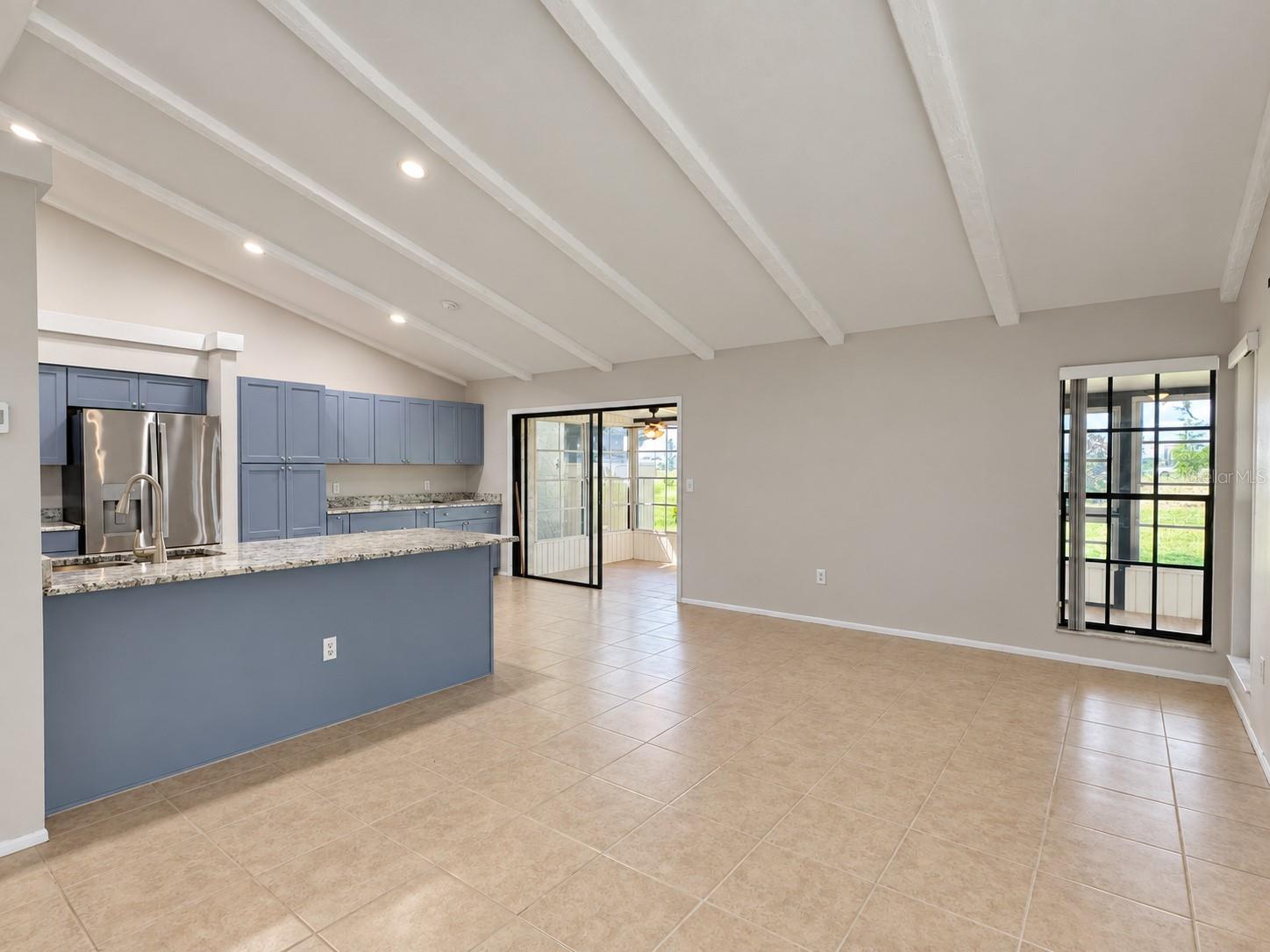 5401 BRASSY LOOP — photo 9