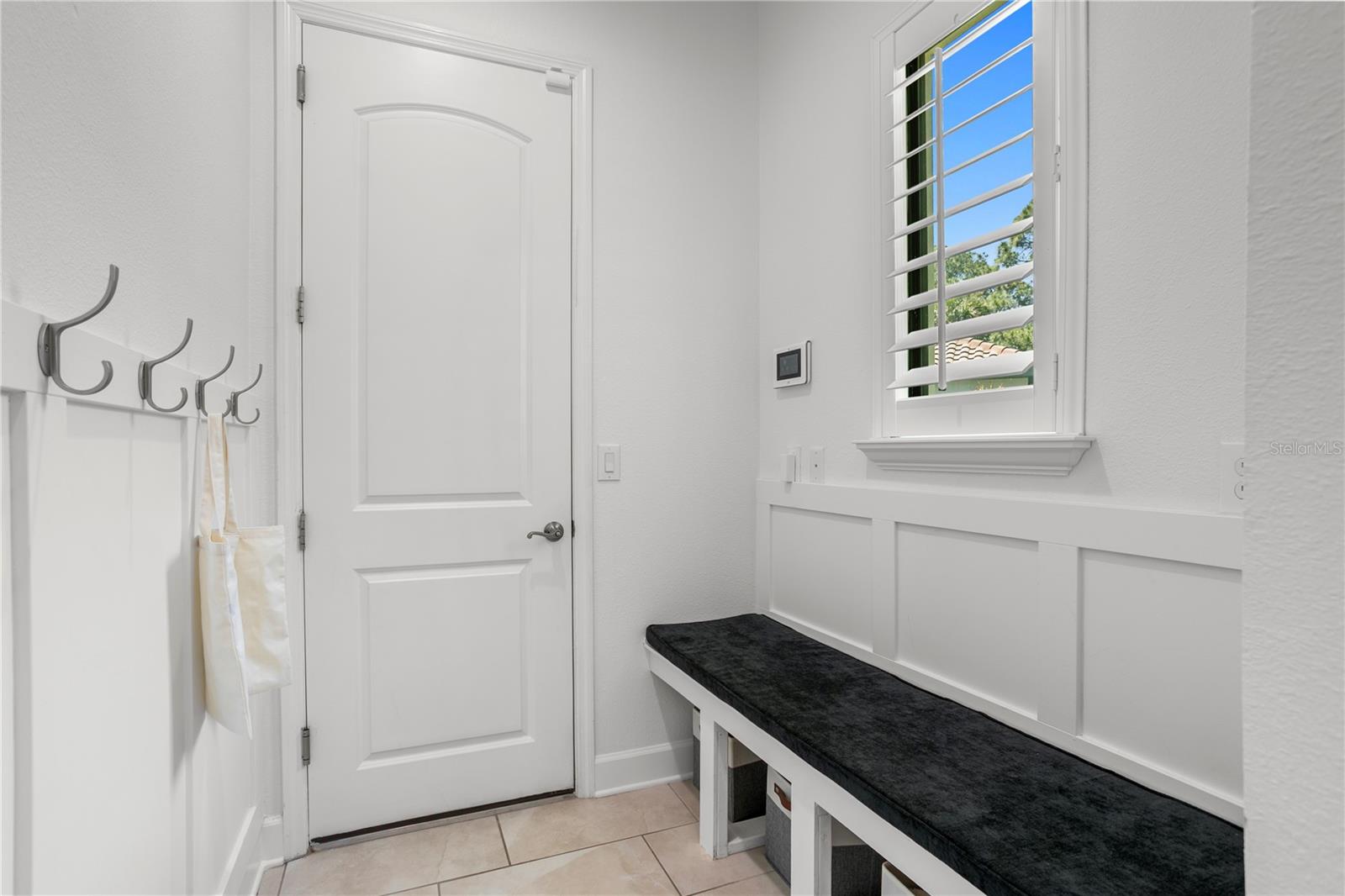 7865 MARSH POINTE DR — photo 16