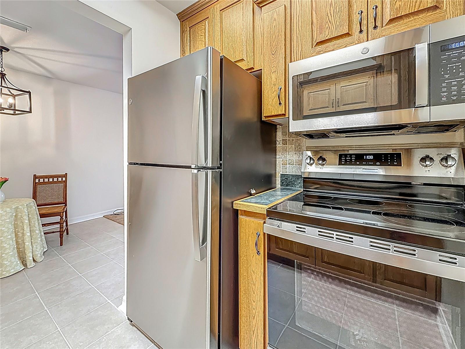 2442 ENTERPRISE RD #6 — photo 18
