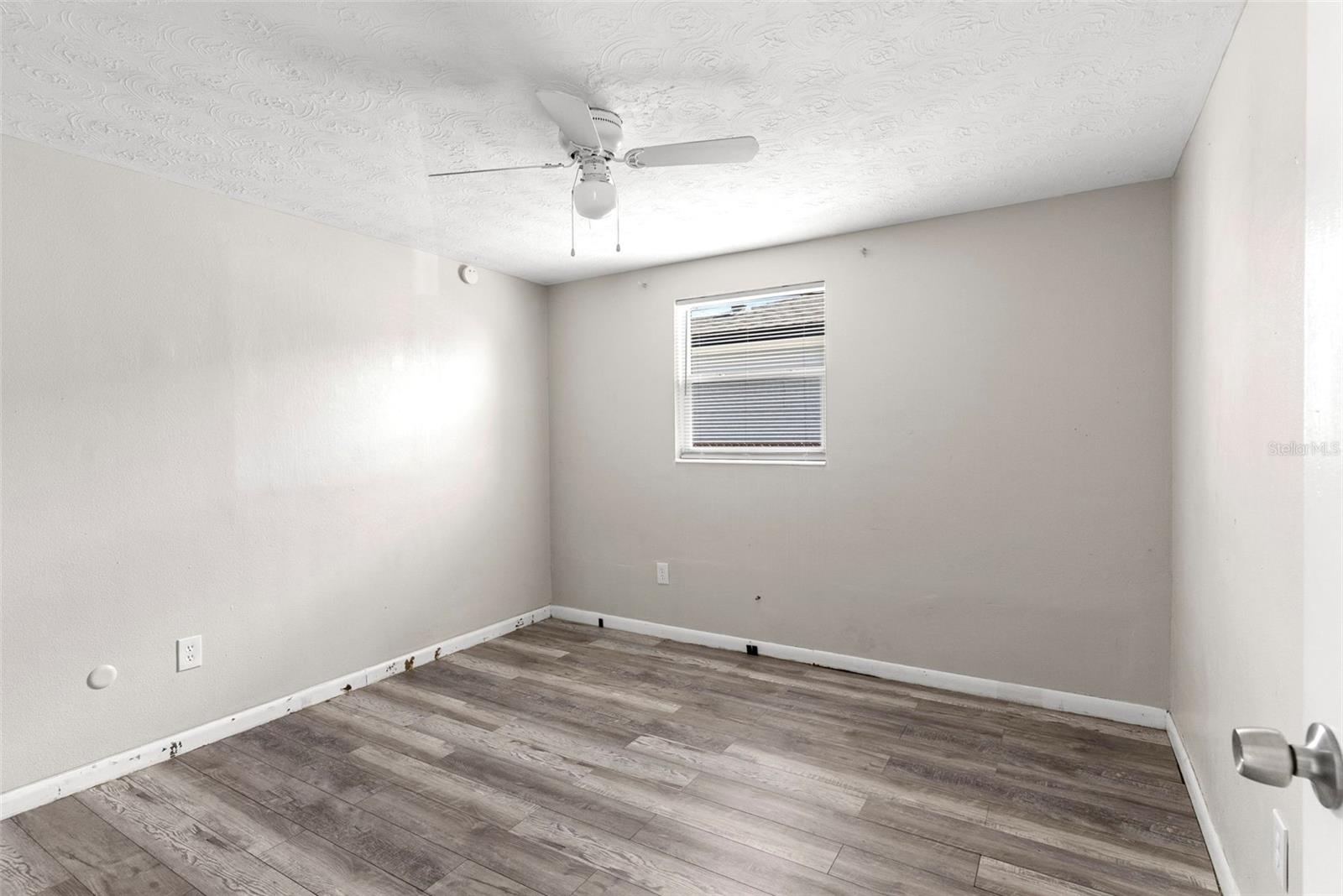 2344 TAHITIAN DR — photo 13