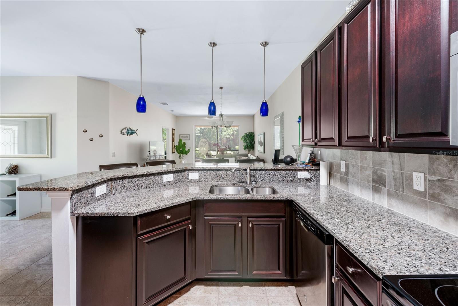 29696 ONTARIO CT — photo 30