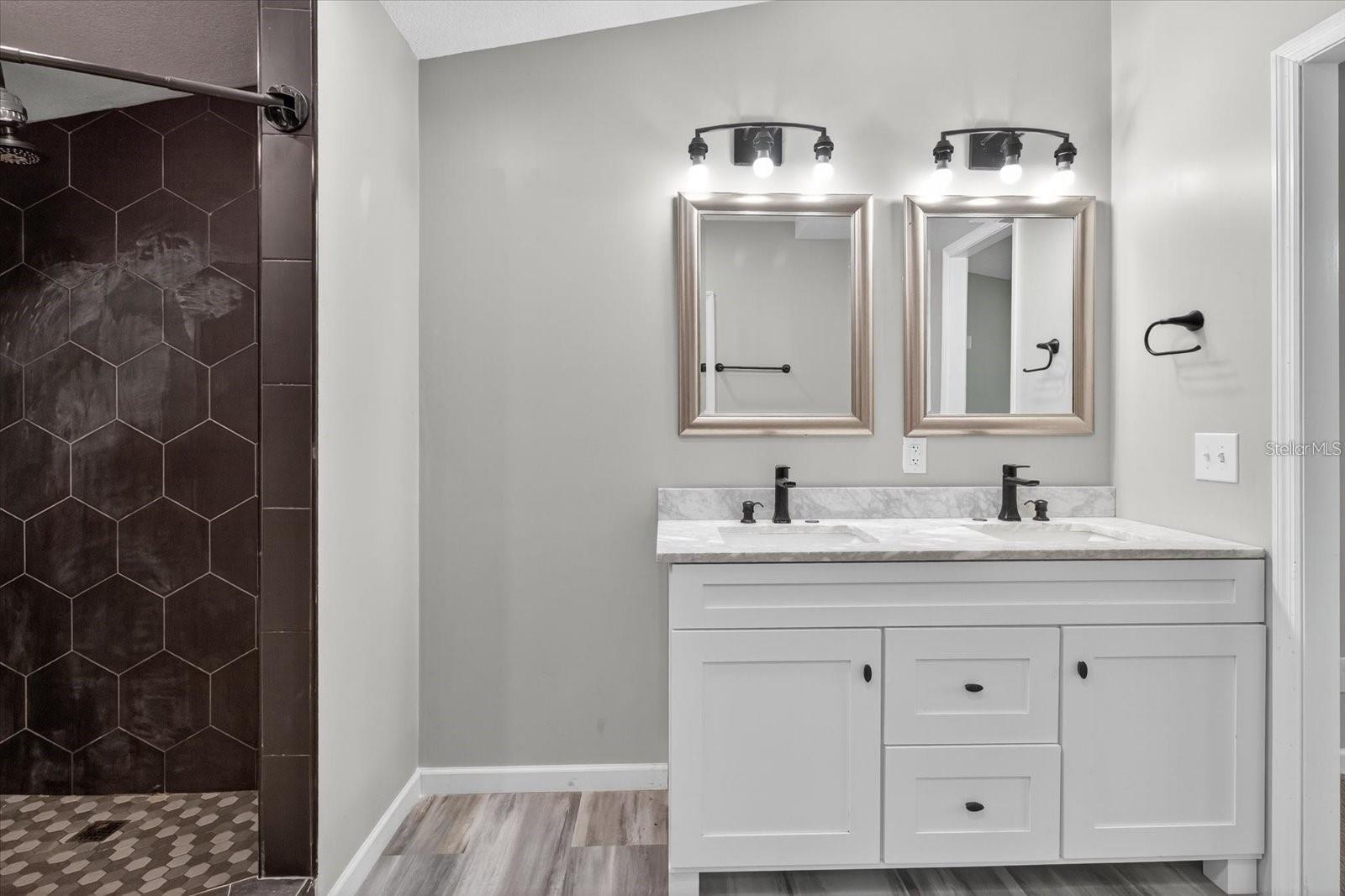 31326 TYNDALL RD — photo 24