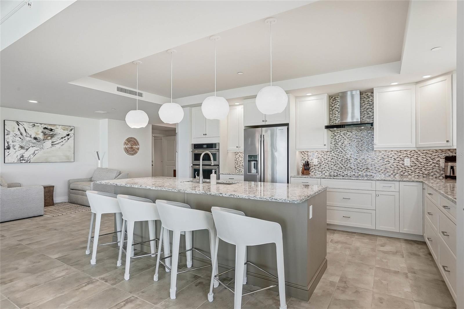 650 COLLANY RD #401 — photo 16