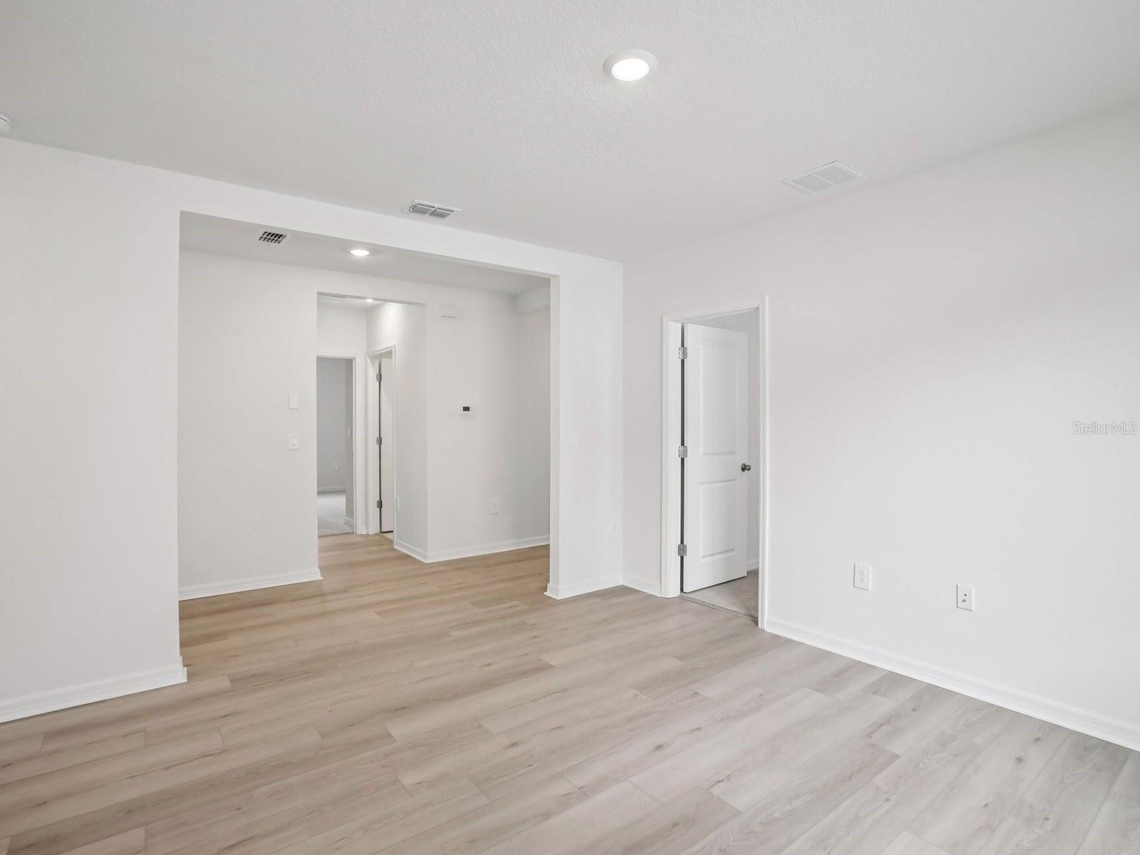 10436 ABUNDANCE GROVE WAY — photo 16