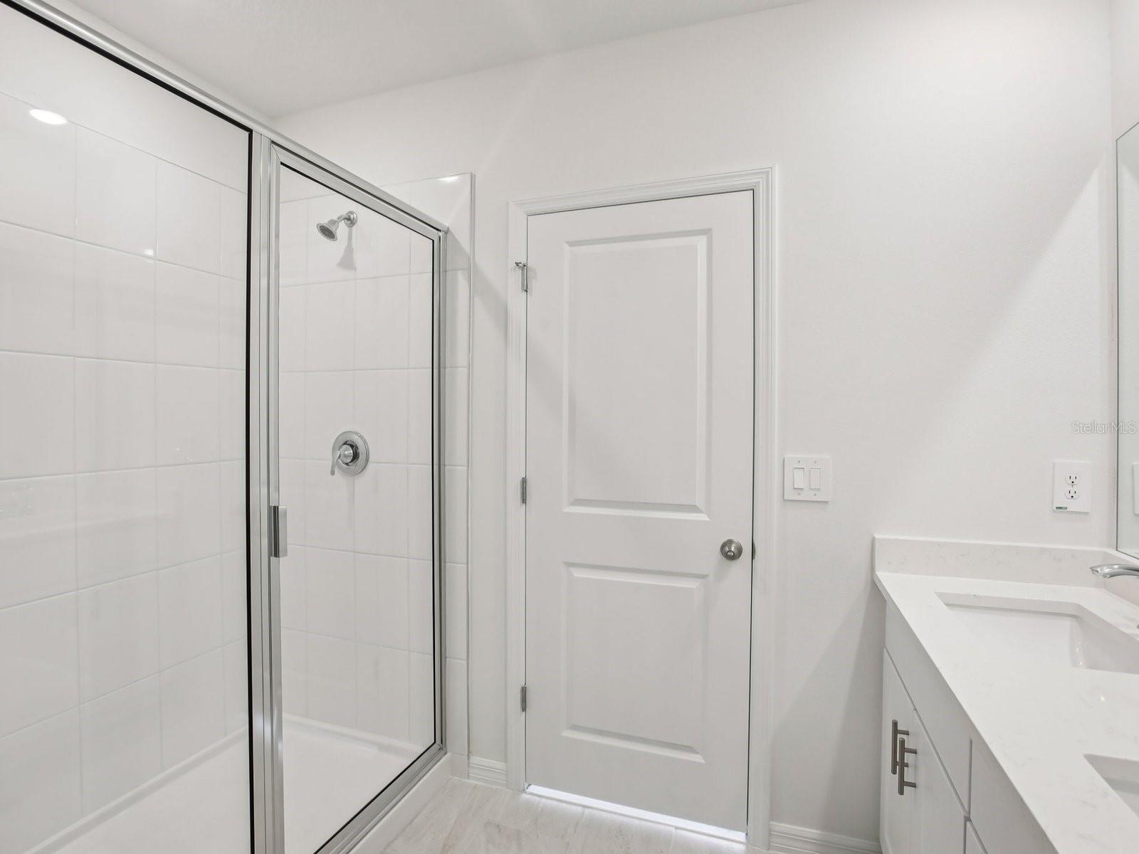 10436 ABUNDANCE GROVE WAY — photo 20