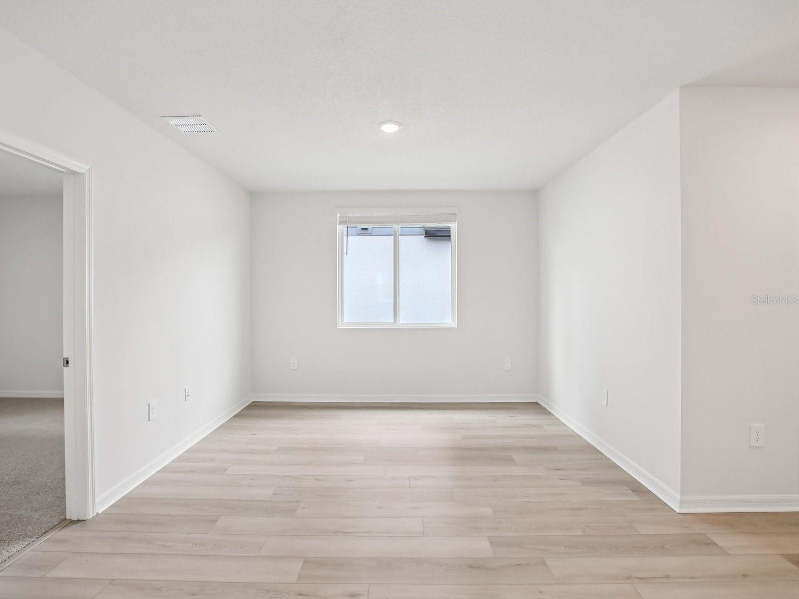 10436 ABUNDANCE GROVE WAY — photo 2