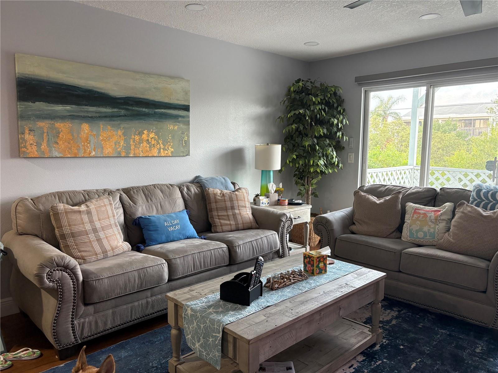 629 GARLAND CIR — photo 10
