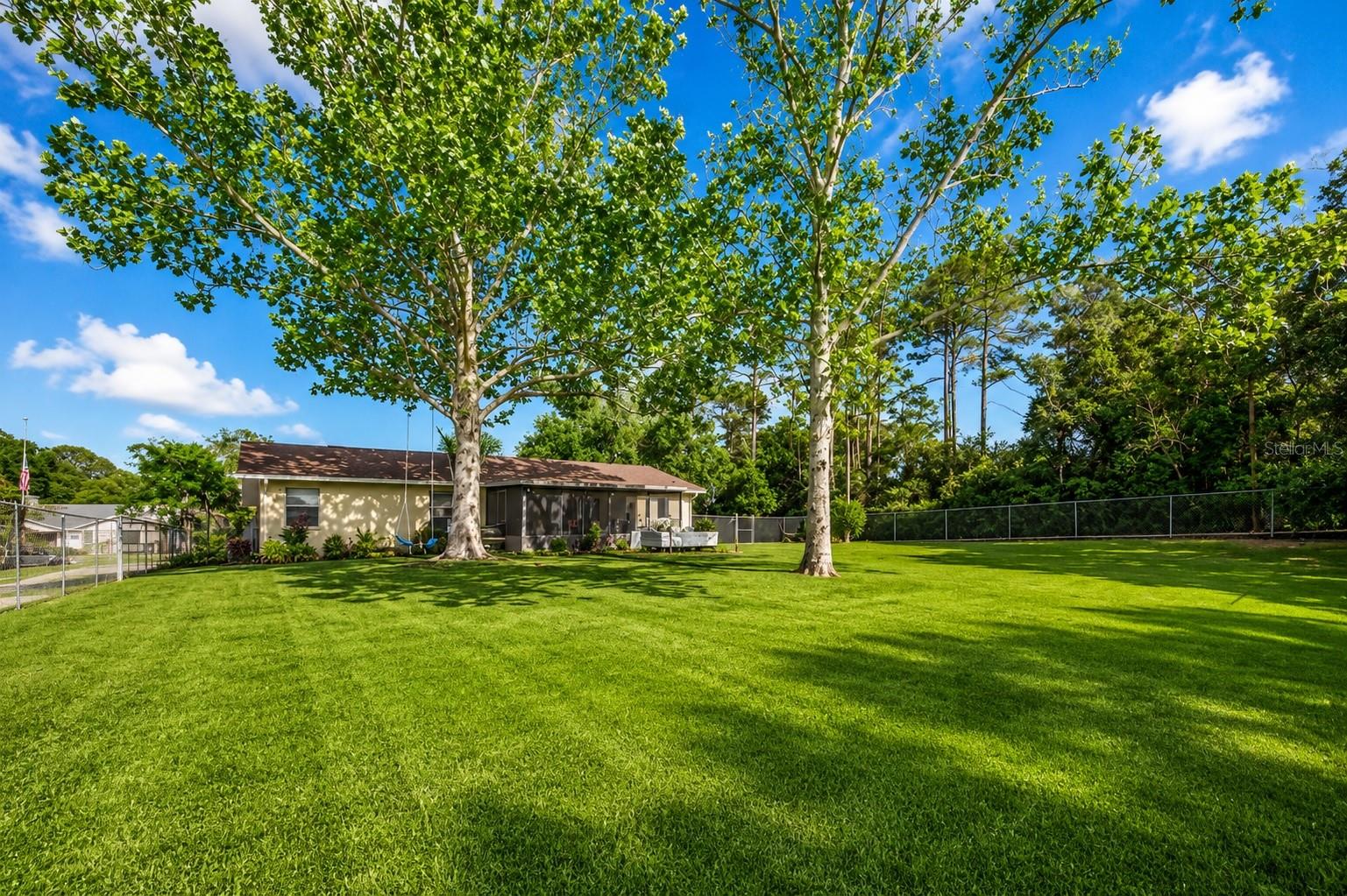 3011 SHADOW OAKS DR — photo 18