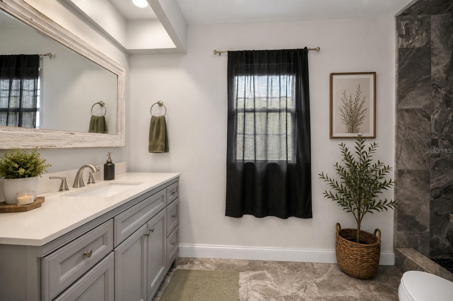 3011 SHADOW OAKS DR — photo 12