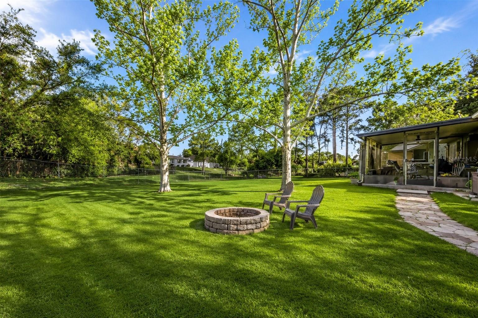 3011 SHADOW OAKS DR — photo 19