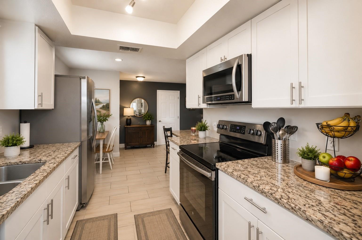 3011 SHADOW OAKS DR — photo 5