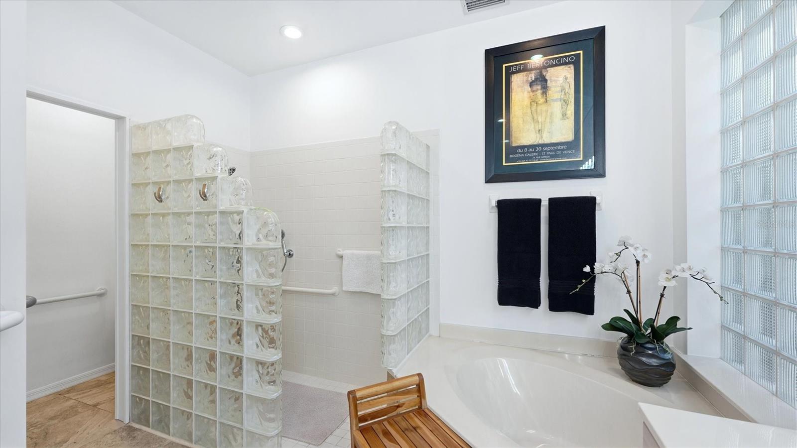 8009 HAMPTON CT — photo 13