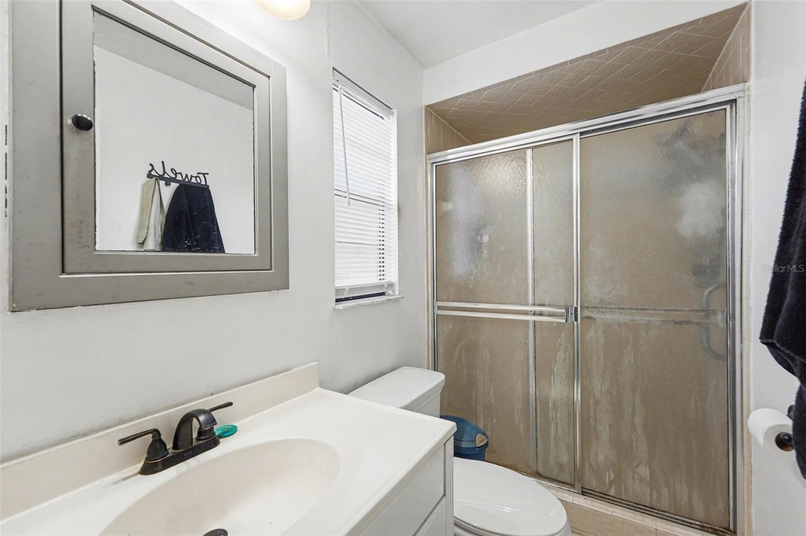 429 MANOR BLVD — photo 20