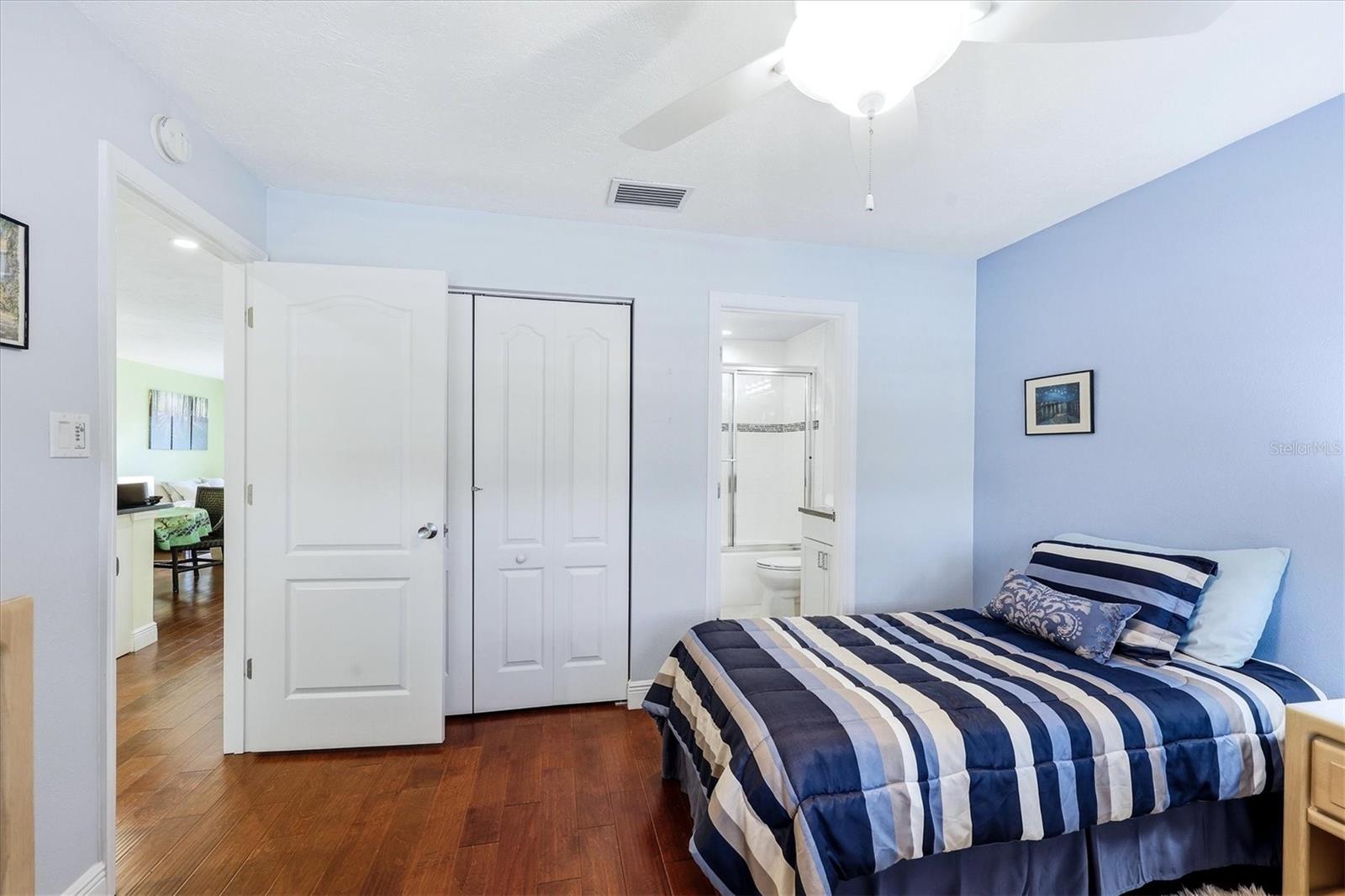 5186 LAKE VILLAGE DR #90 — photo 22