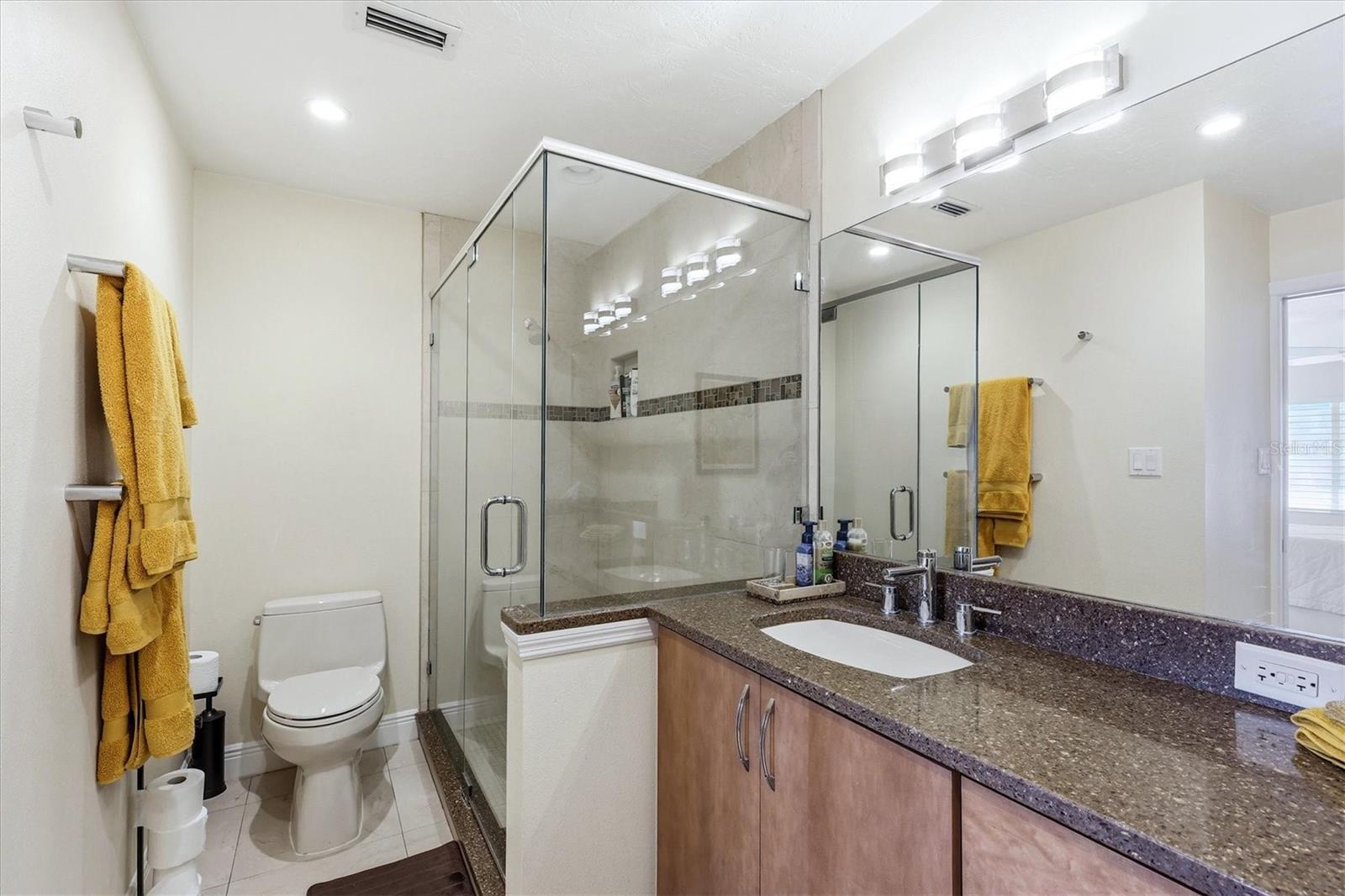 5186 LAKE VILLAGE DR #90 — photo 20