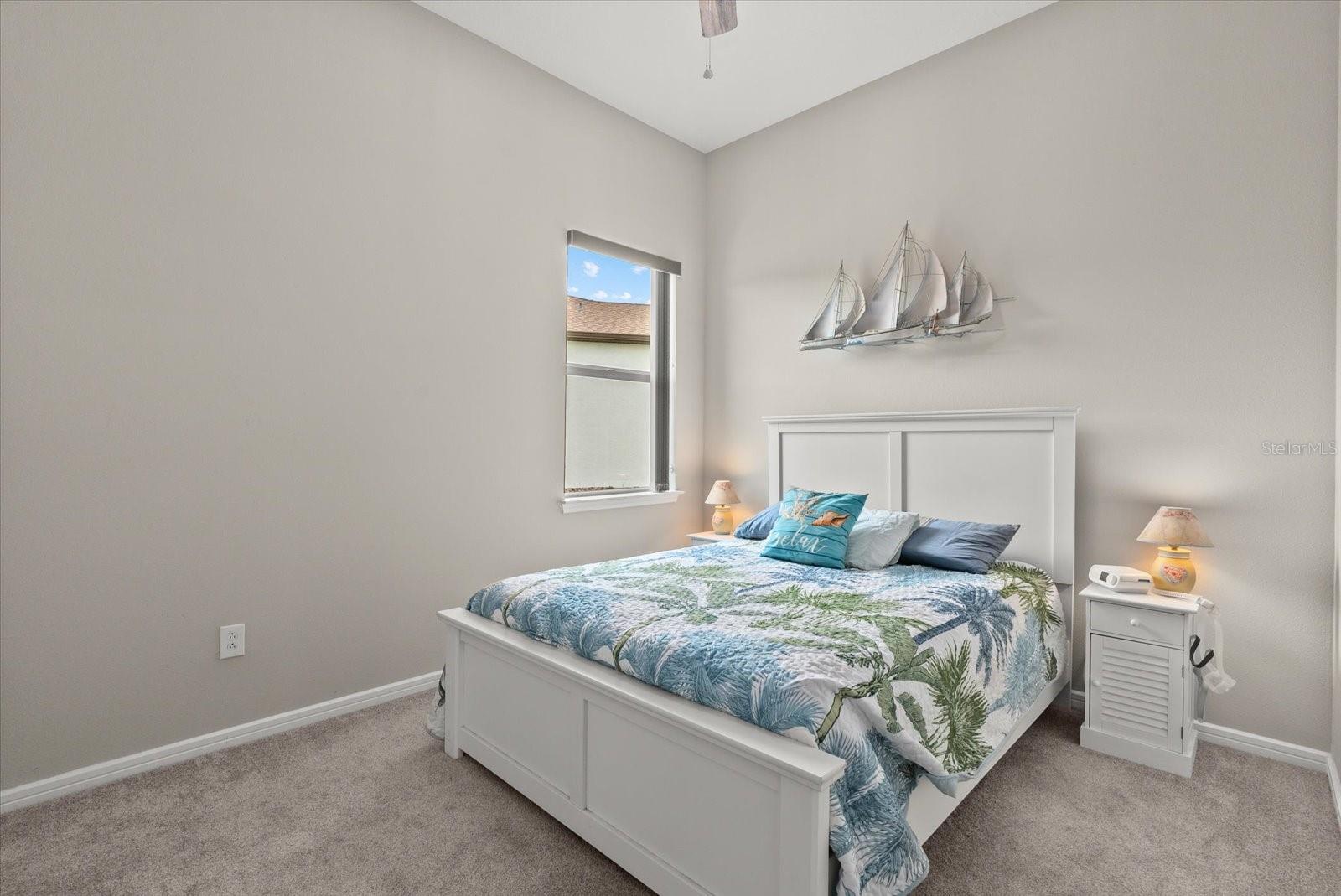 8510 COASTAL PALMS GLN — photo 33