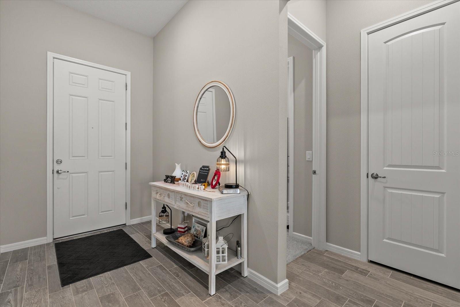 8510 COASTAL PALMS GLN — photo 8