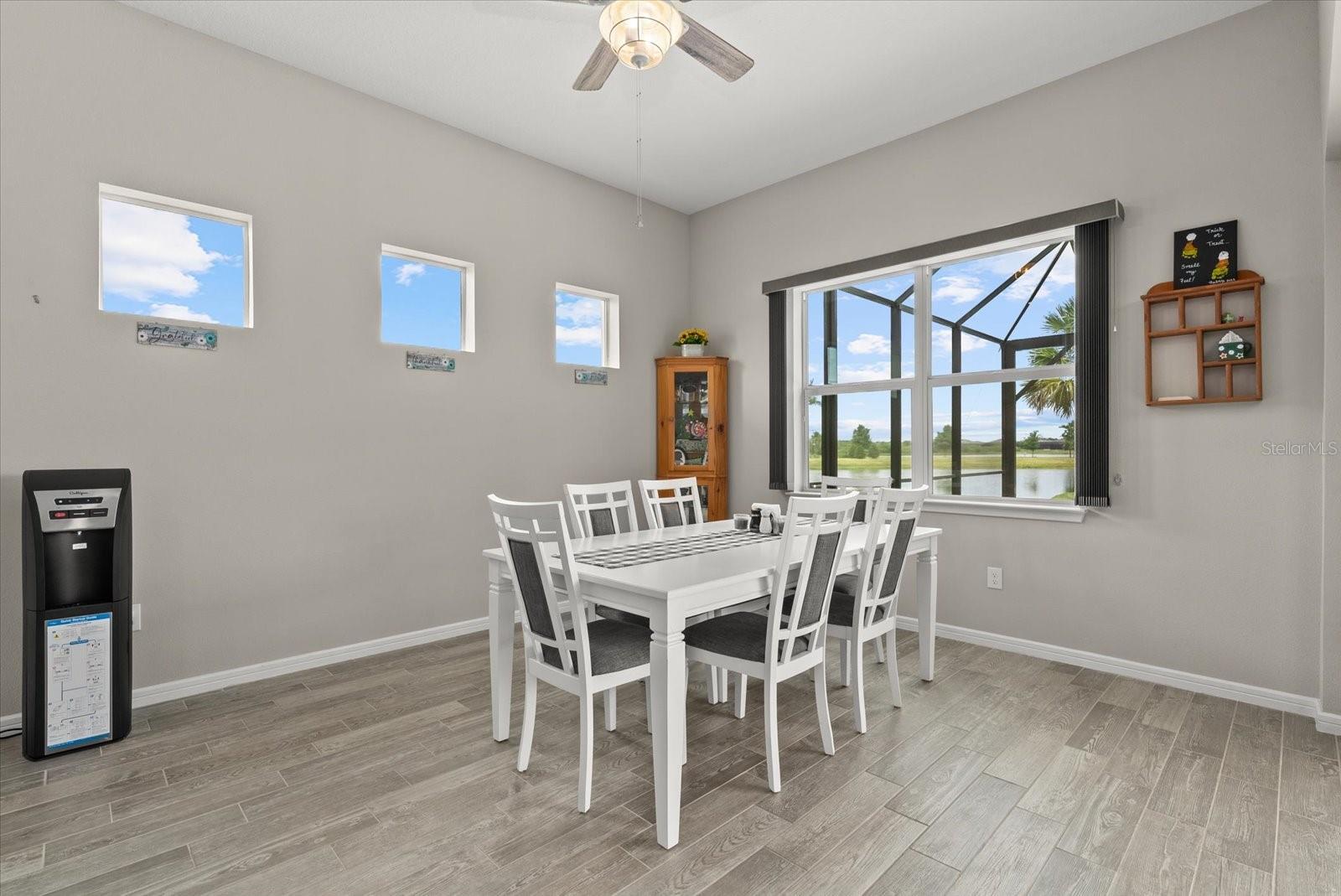 8510 COASTAL PALMS GLN — photo 22