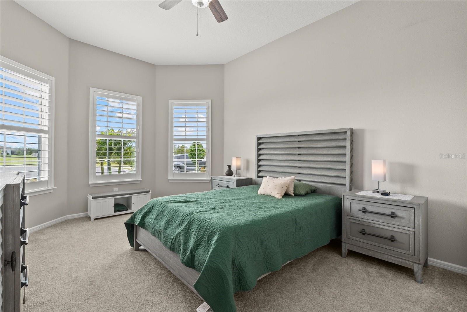8510 COASTAL PALMS GLN — photo 9