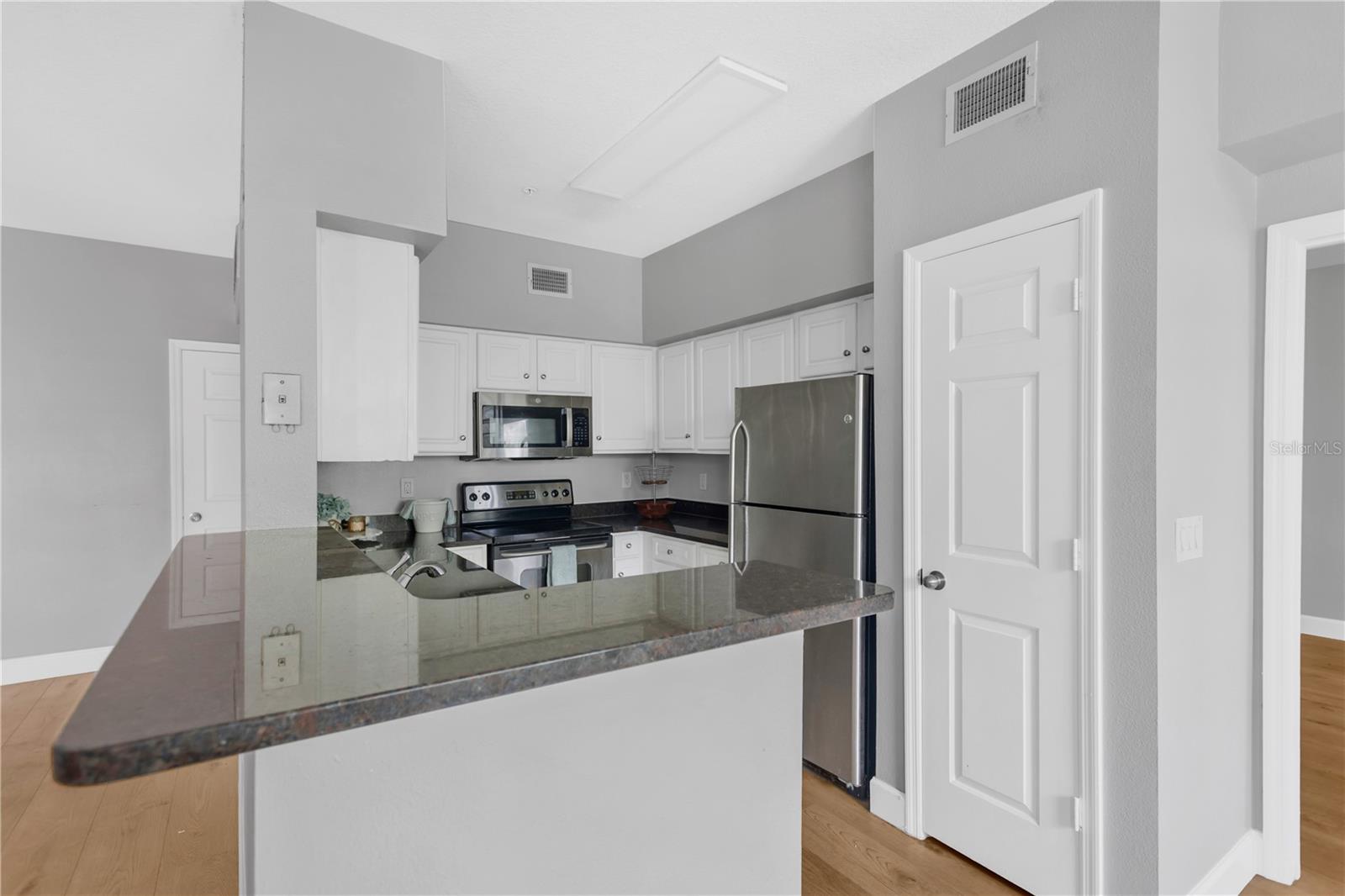 2010 E PALM AVE #15306 — photo 5