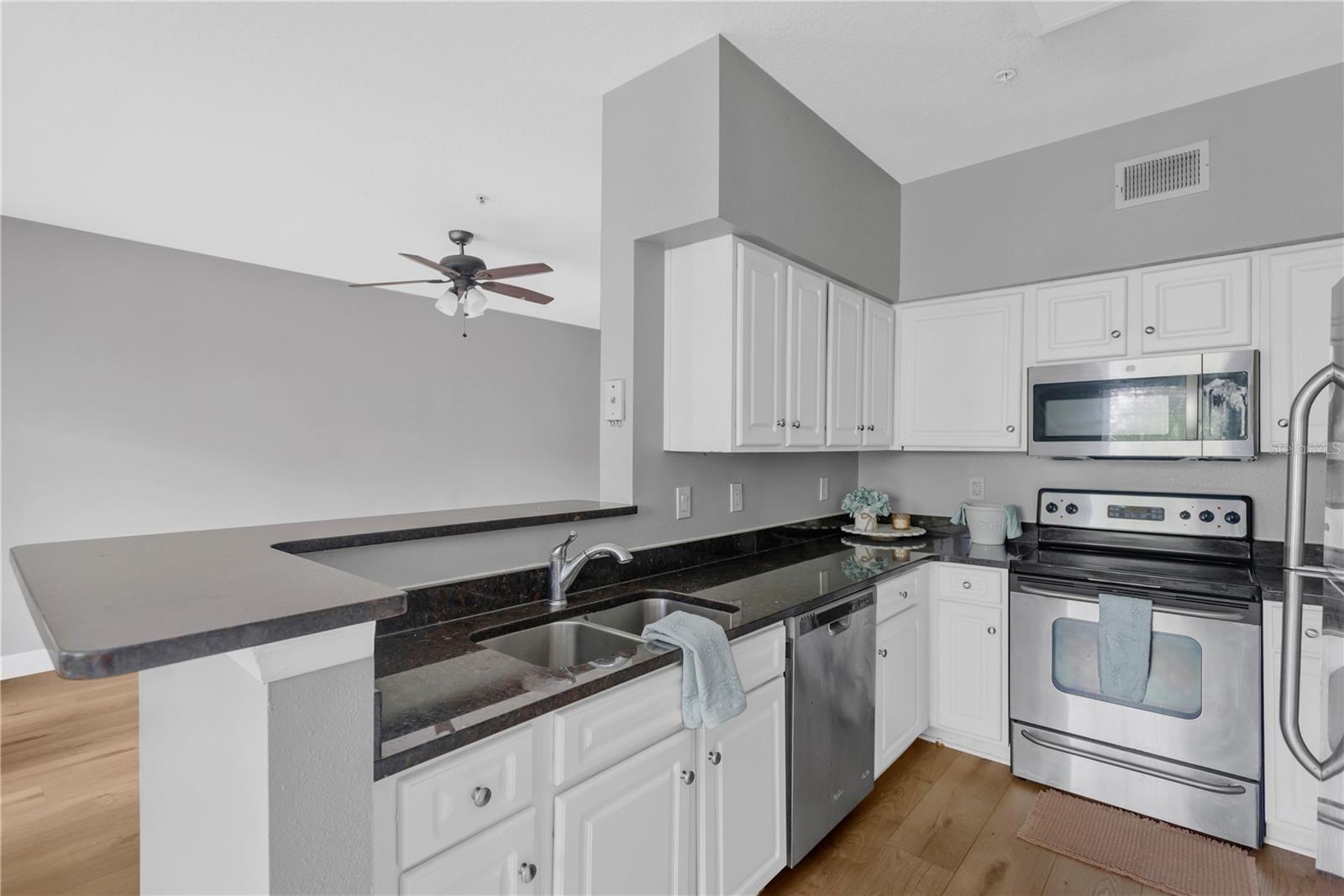 2010 E PALM AVE #15306 — photo 6