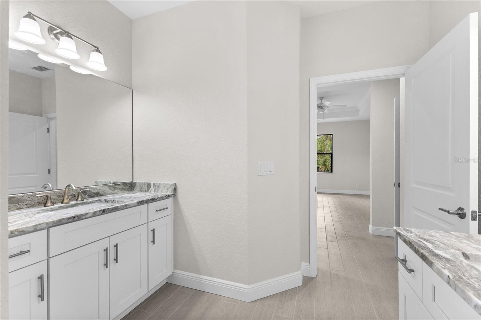 2523 WYOLA AVE — photo 14