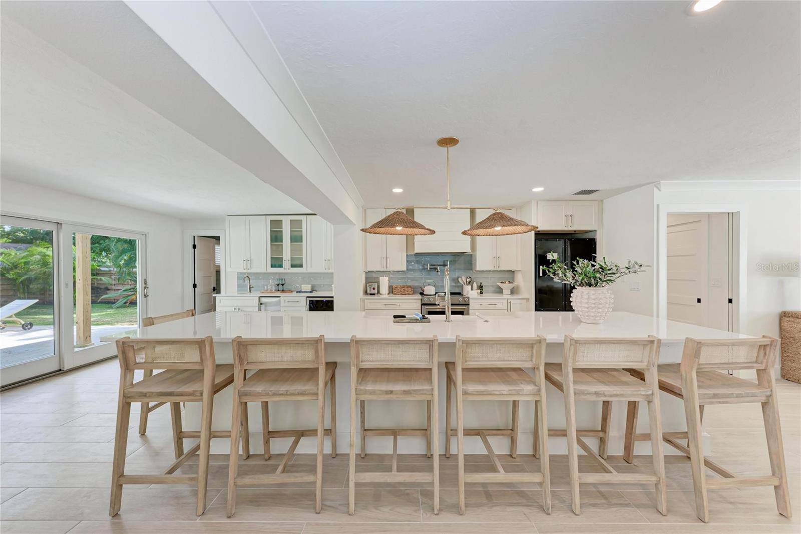 431 ISLAND CIR — photo 12