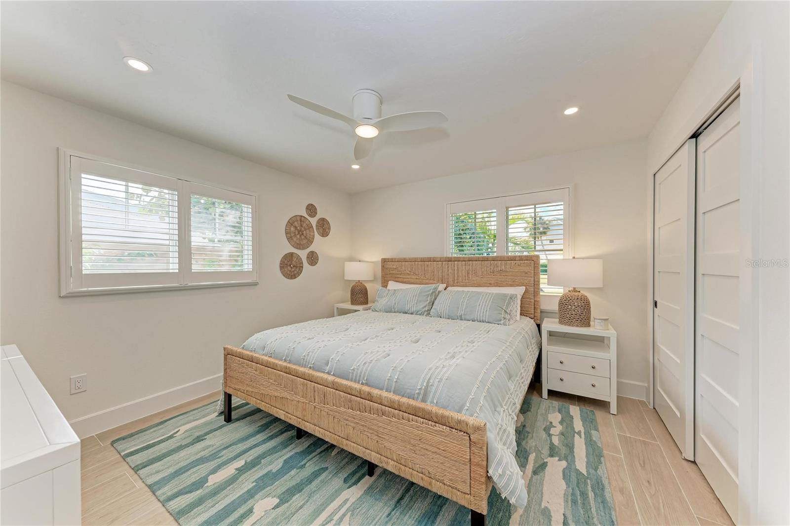 431 ISLAND CIR — photo 28
